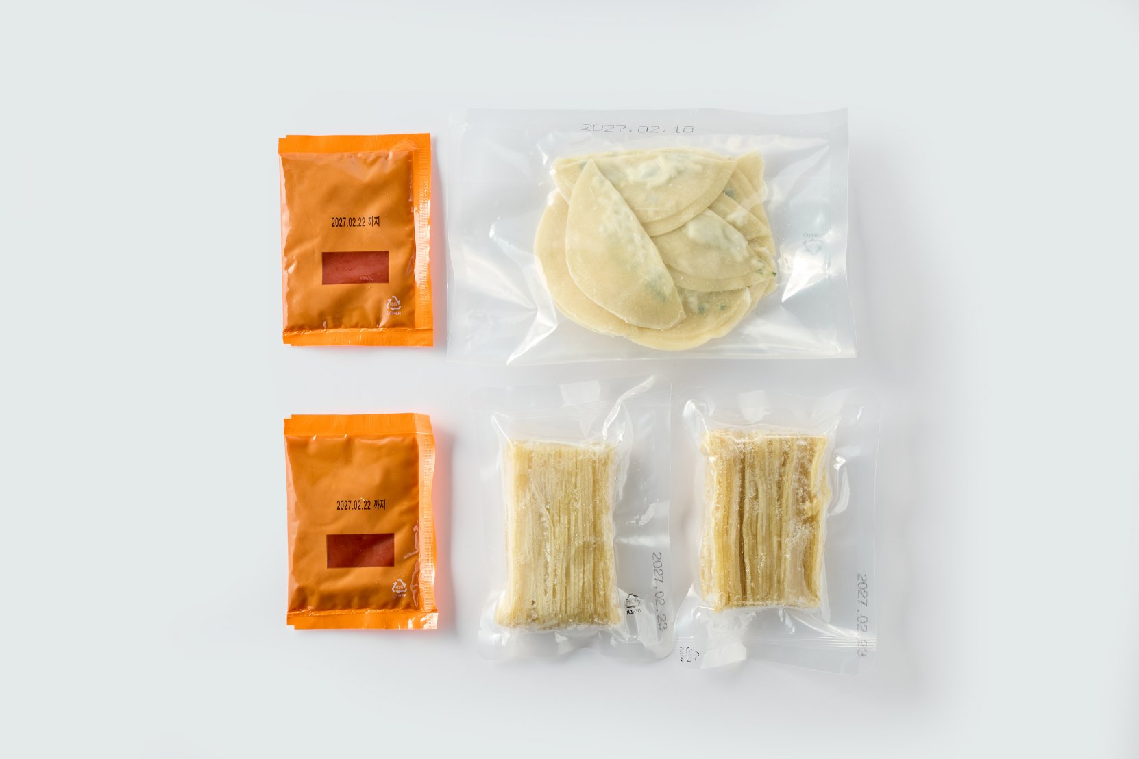 [창화당] 쫄비빔만두(645g)