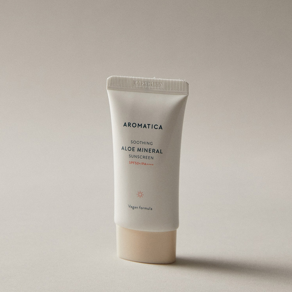 아로마티카 수딩 알로에 미네랄 선스크린 SPF50+ / PA++++ 50ml