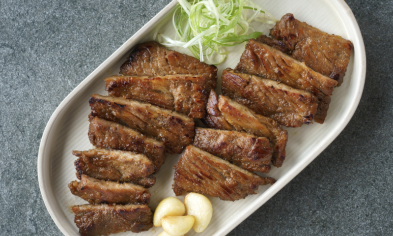 두툼한 전통 돼지 왕구이 750g