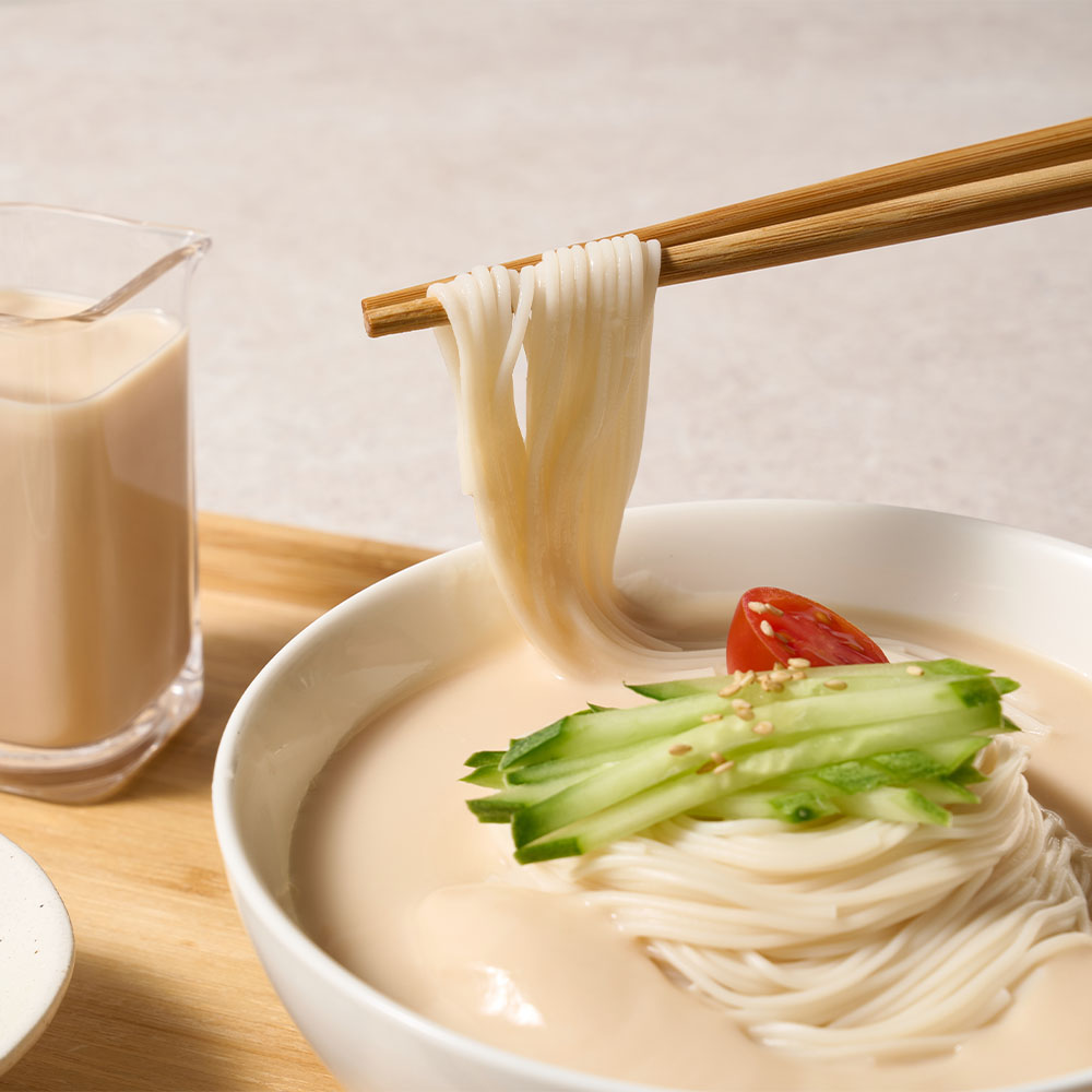 걸죽하고 고소한 파주장단콩 콩국수(680g)