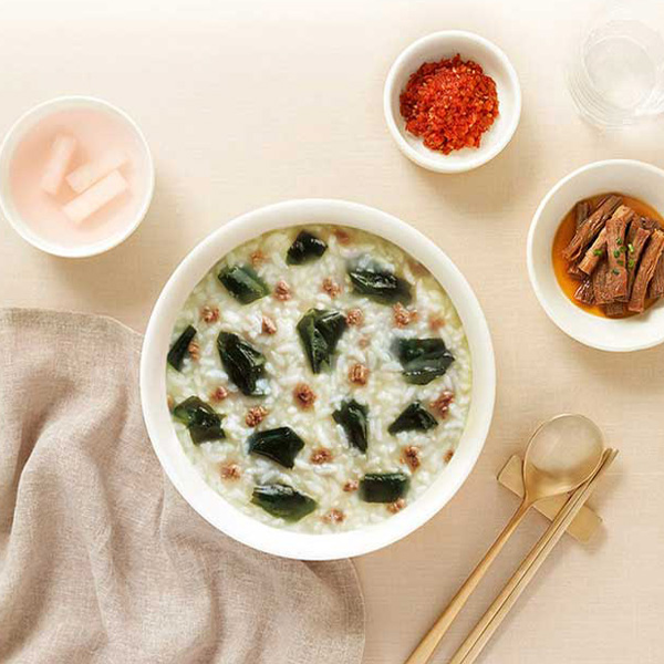 본죽 쇠고기미역죽 파우치 330g (5/10개)