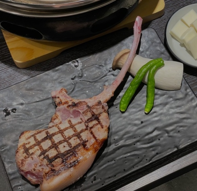 솔티봉고 솔트에이징 한돈세트 1.9kg