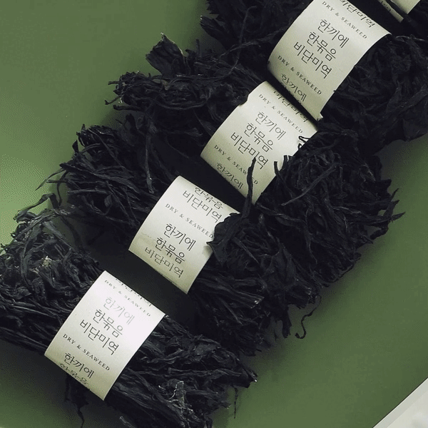유기농 한끼에 한묶음 비단미역 완도산 100g