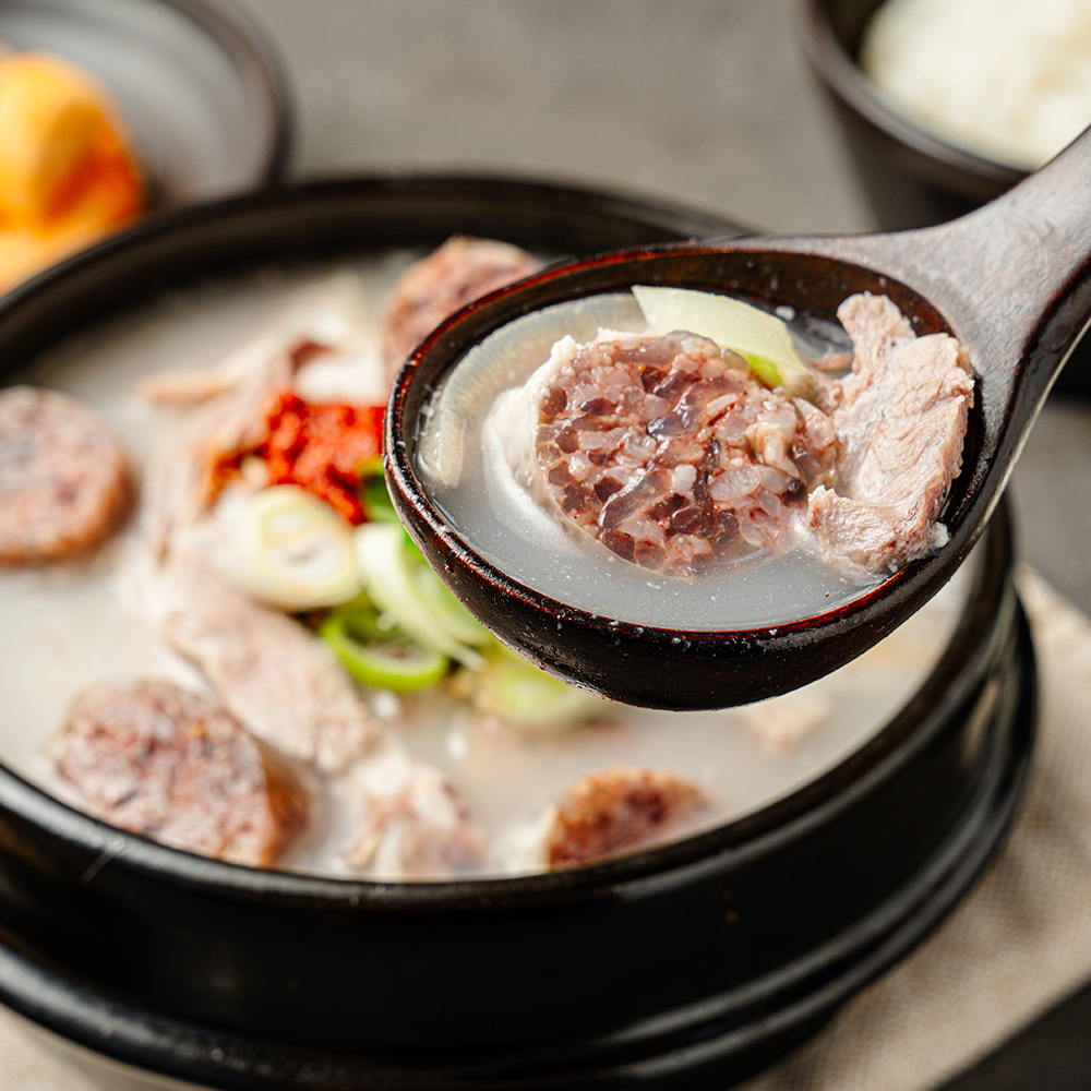 신포시장 가마솥 순대국밥 사골 국밥 600g X 2팩