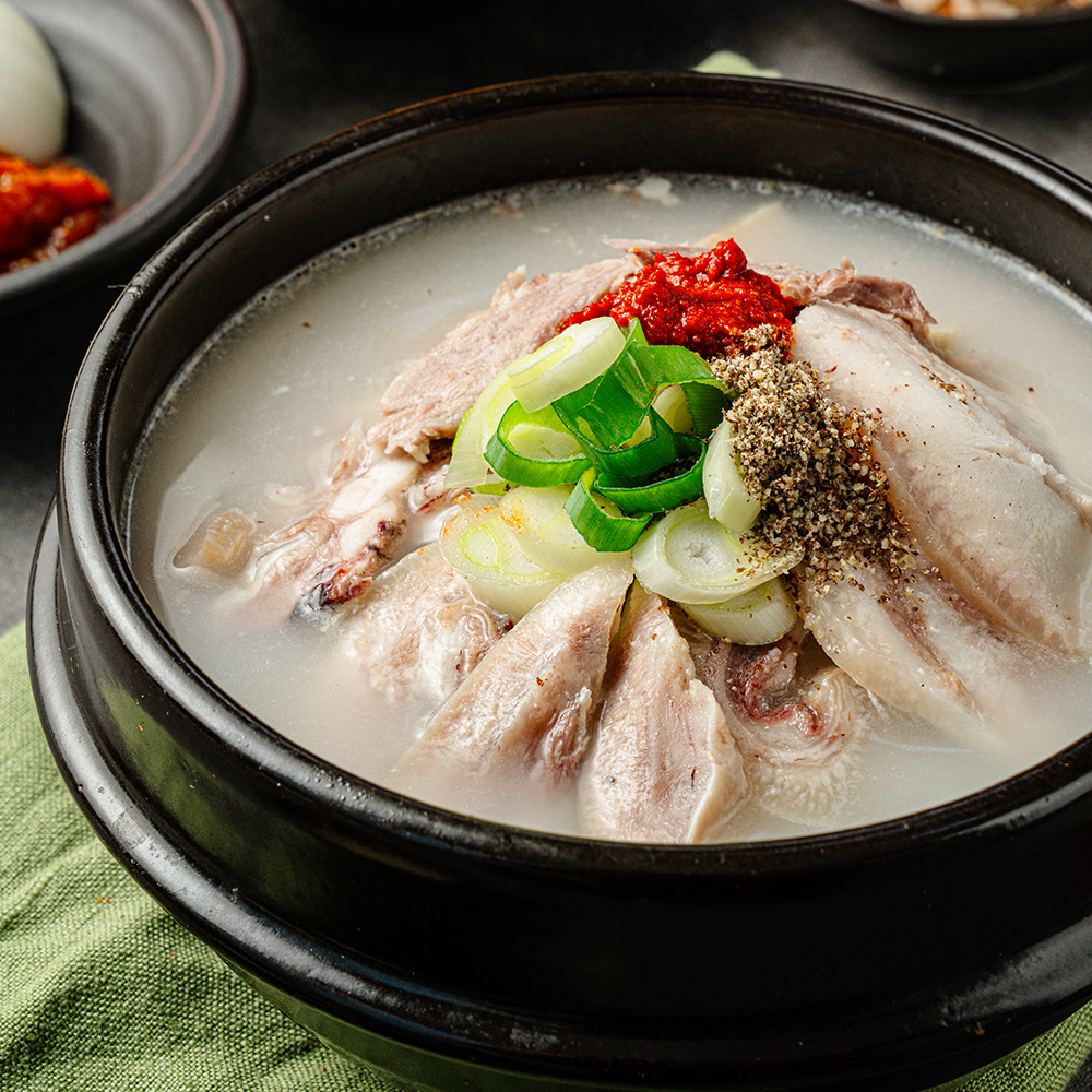 신포시장 가마솥 순대국밥 사골 국밥 600g X 2팩