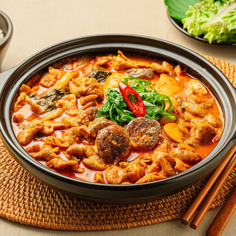 [신포순대] 얼큰하고 깔끔한 곱창전골 2인분 캠핑 밀키트 대표이미지 섬네일