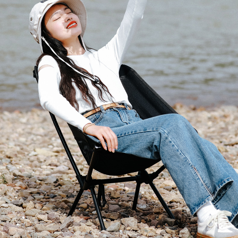빼다 캠핑 경량 접이식 의자 릴렉스 로우체어