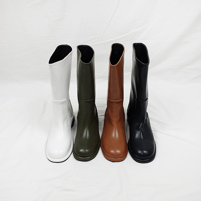 가미 라운드 심플 통굽 키높이 미들 부츠 4cm