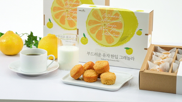 부드러운 유자 한입 그래놀라 (25g*12개) 대표이미지 섬네일