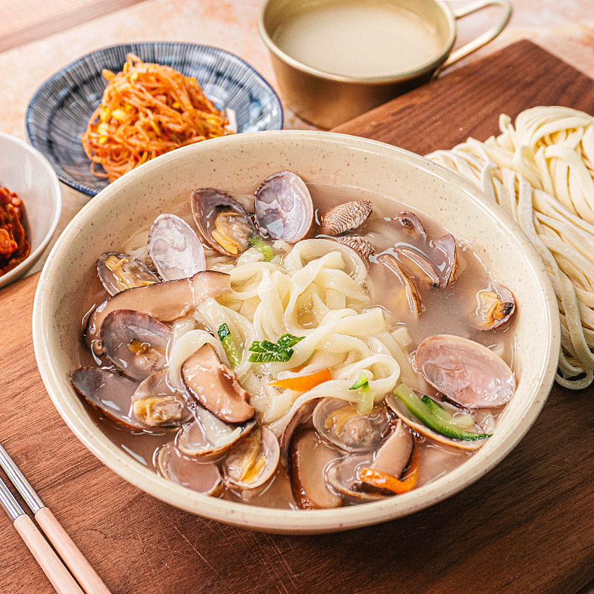 군산 칼국수 맛집 생면 소스 증정