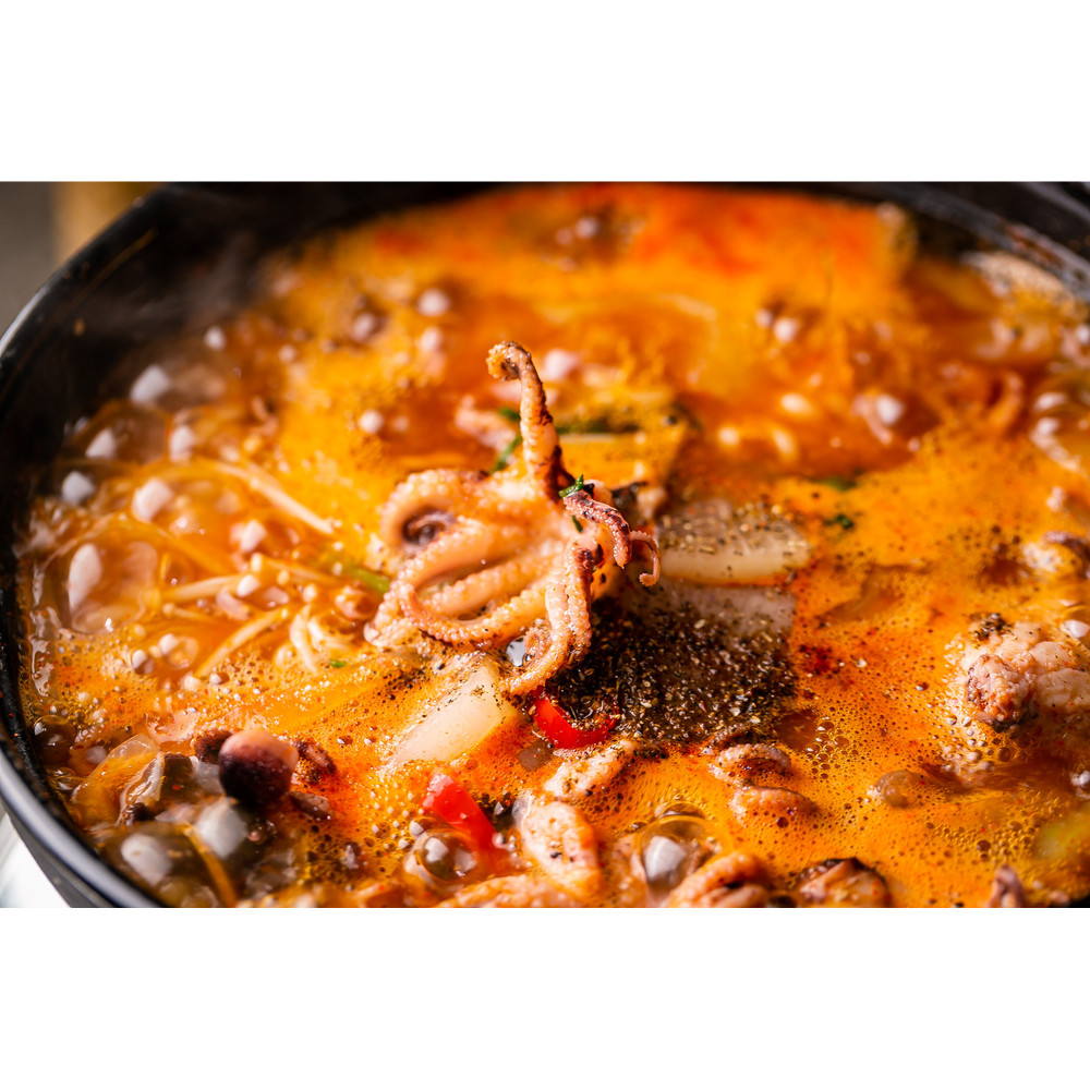 진한 국물로 몸보신! 대궐 쭈꾸미 연포탕 3,4인분 