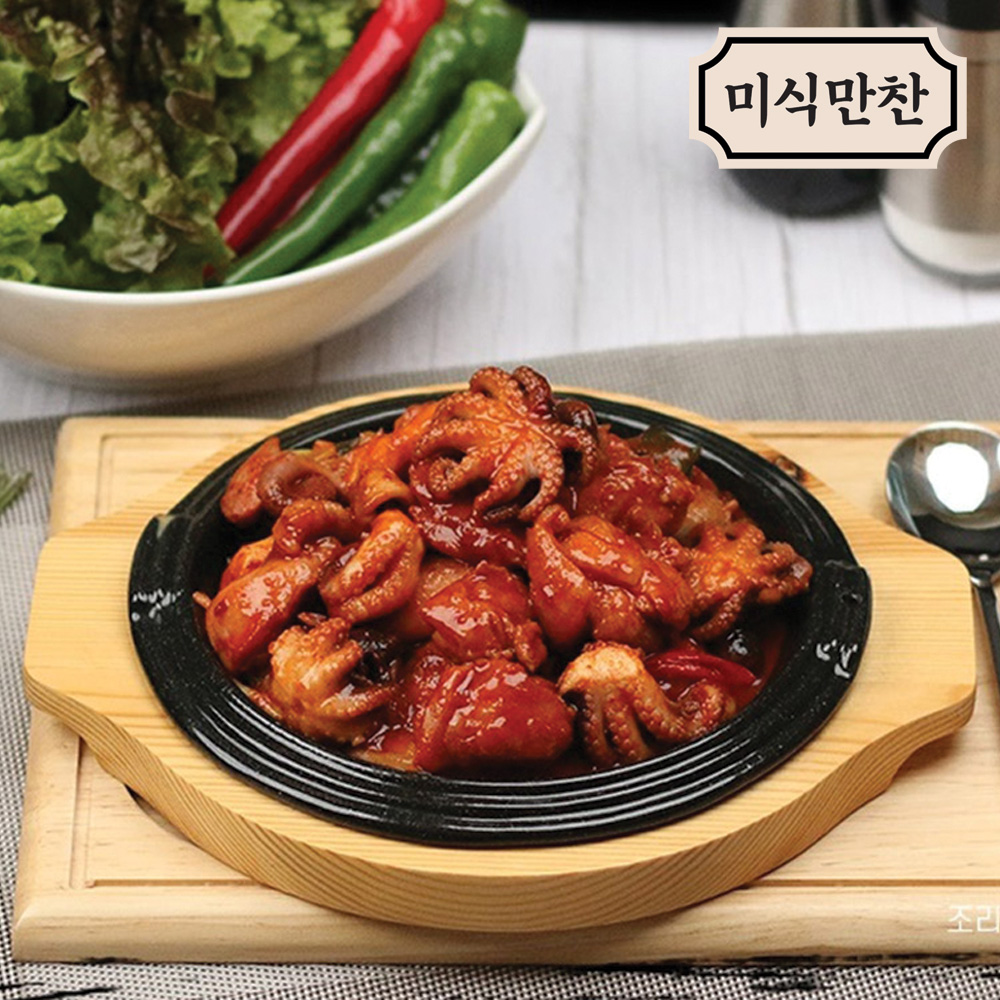 [미식만찬] 쭈꾸미 닭갈비 500g 2팩 1kg 가정 캠핑 한끼 밀키트 안주