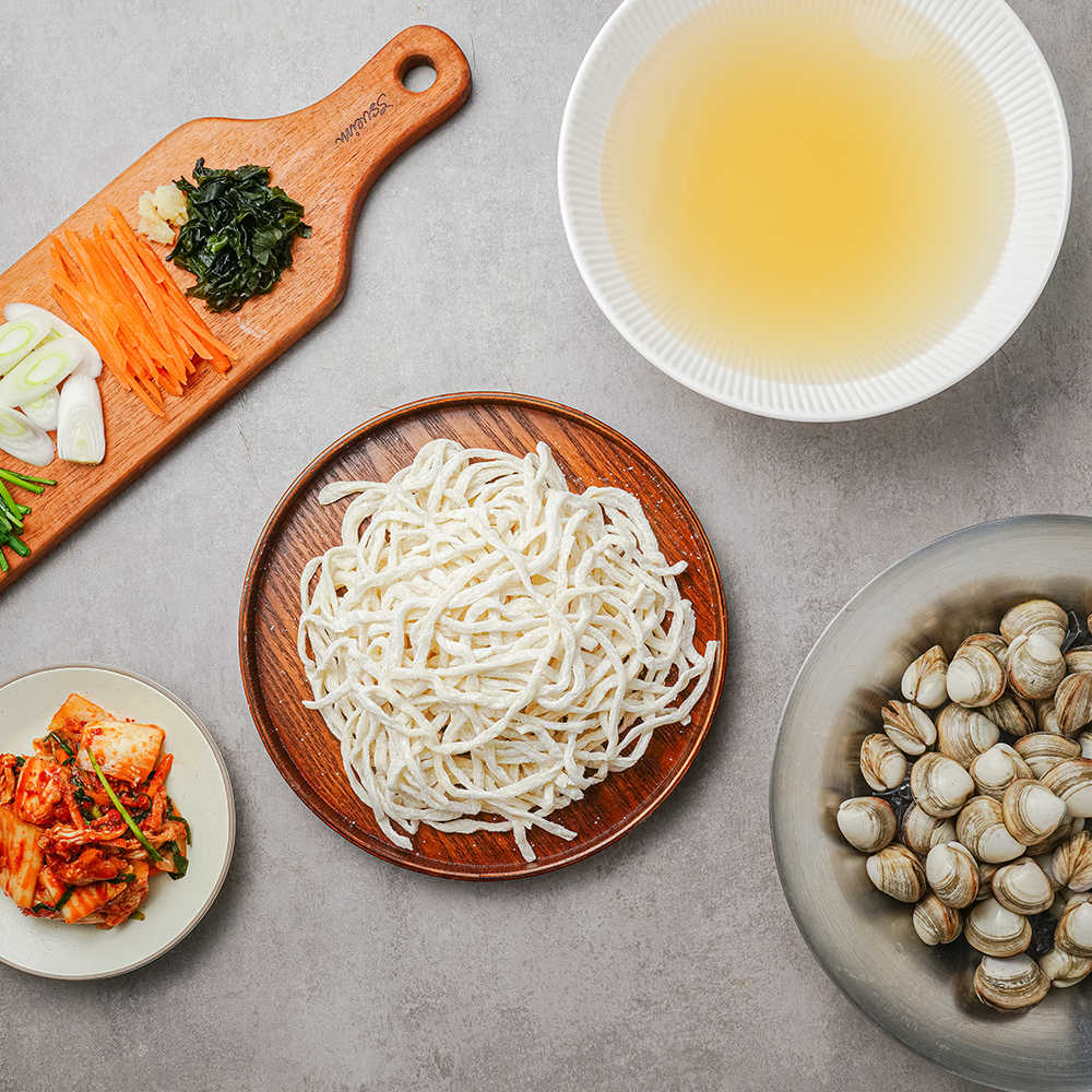 대구 맛집 동죽 칼국수 2인분 캠핑 밀키트 택배 옹심이내