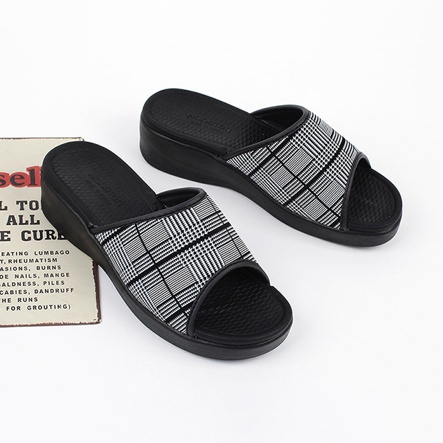 행텐 국산 여성 체크 격자 사무실 키높이 통굽 슬리퍼 4cm
