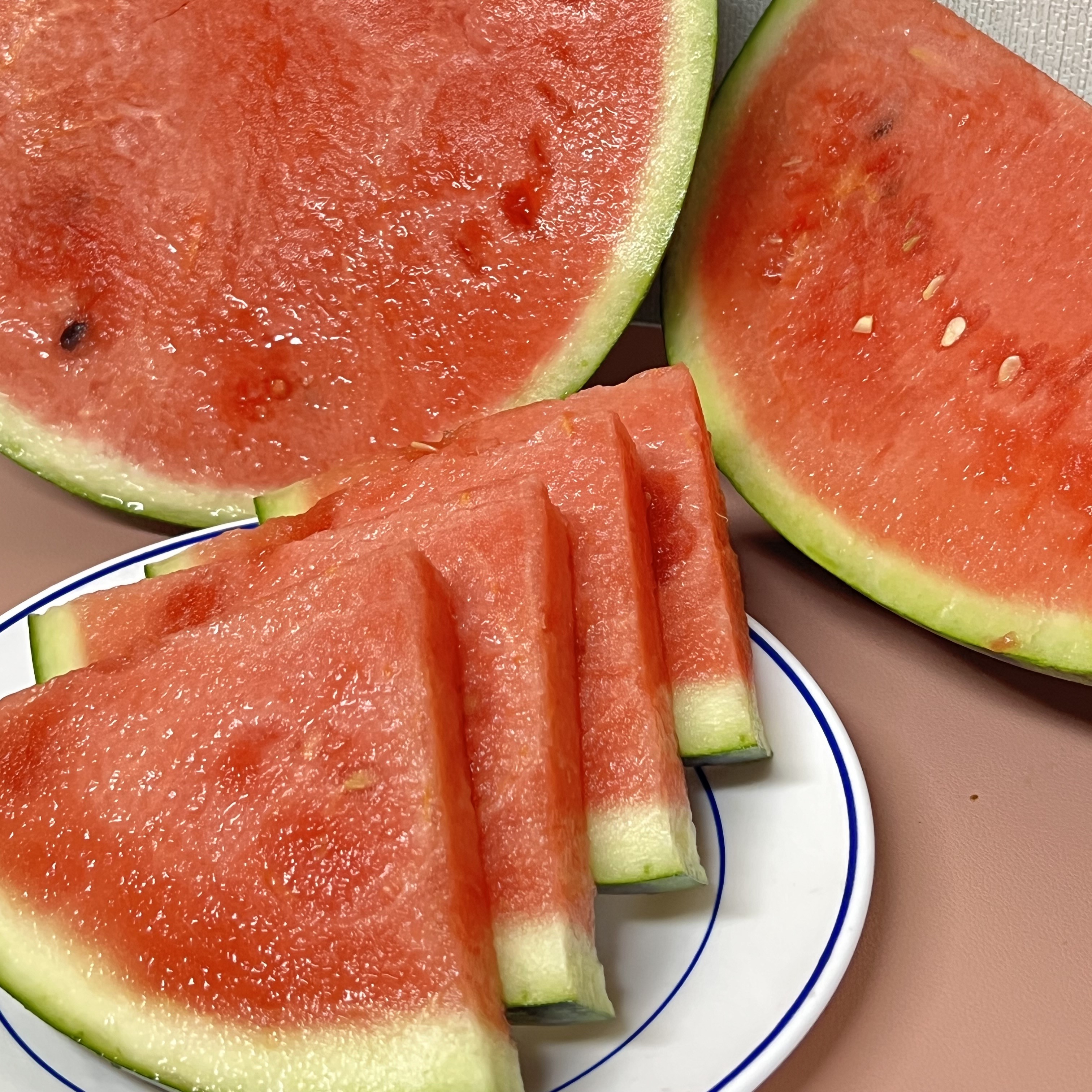 고당도 수박 함안 흑수박 하우스수박 꿀수박 3kg/4kg/5kg/6kg