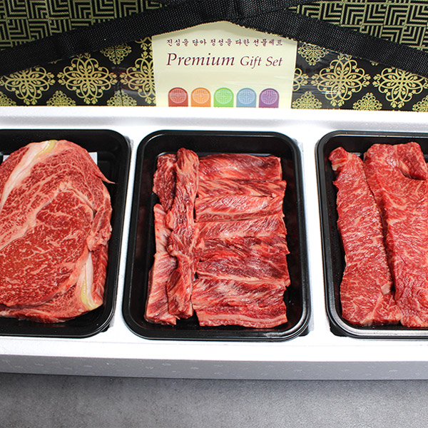 [한성가횡성한우]정품 횡성한우 원뿔등급 명작세트 3호 800g(등심 300g,채끝 300g,갈비살 200g)