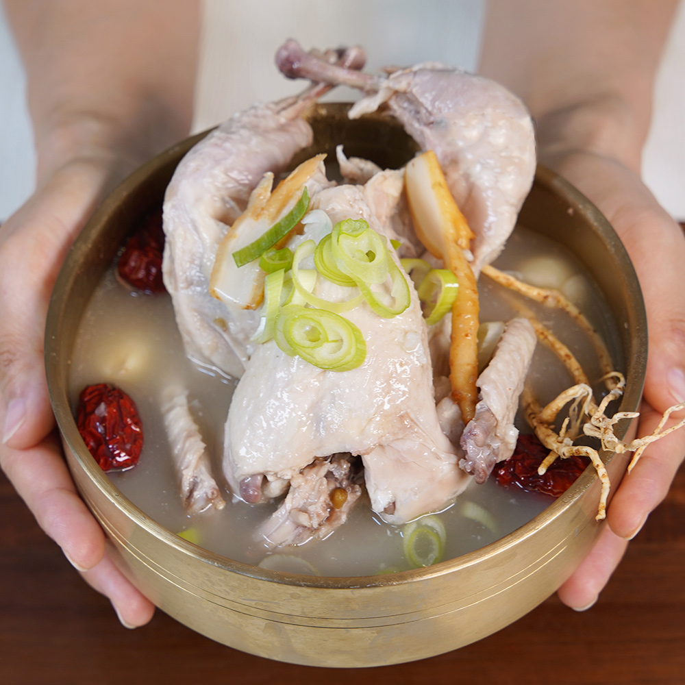 영양 삼계탕 1kg 보양식 백년가게 대구 맛집 일월정