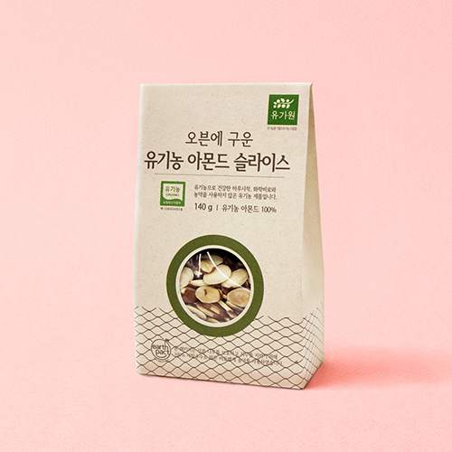 오븐에 구운 유기농 아몬드 슬라이스 140g