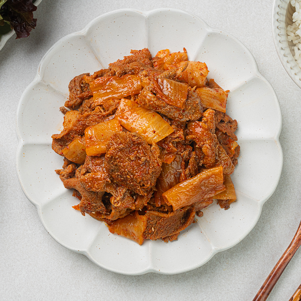 [갓셰프] 돼지고기 묵은지 두루치기 230g x 3팩 / 국내산 김치 / 전자레인지3분 대표이미지 섬네일